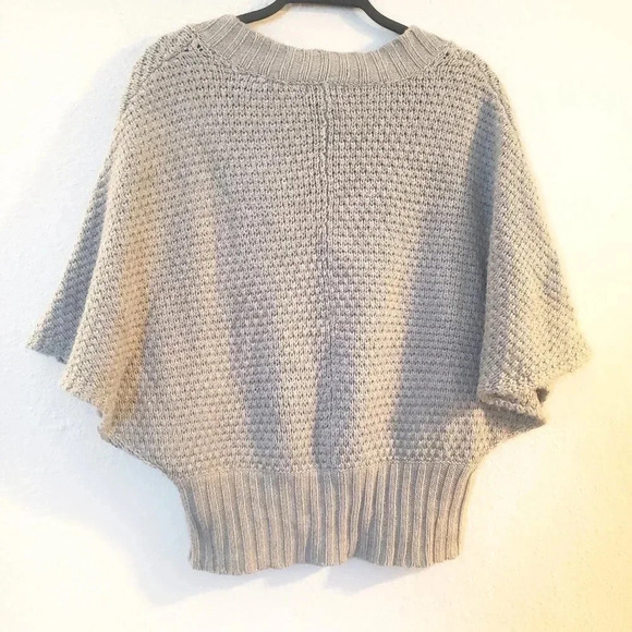 a.n.a. Grey Knit Sweater - Picture 5 of 6